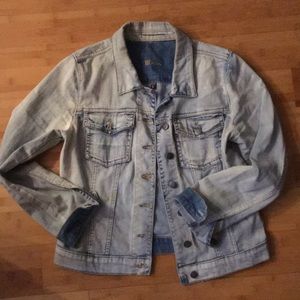 Kut from the kloth Jean jacket.  Light wash.  EUC